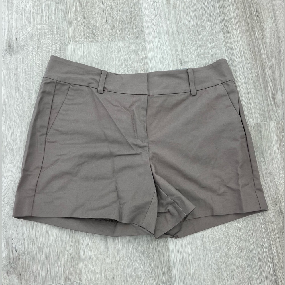 Ann Taylor Size 4 Shorts NWT